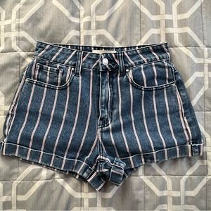 EUC Pac-Sun Mom Shorts